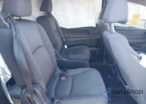 2019 Honda Odyssey Lx z USA, uszkodzony, nr VIN 5FNRL6H21KB053933